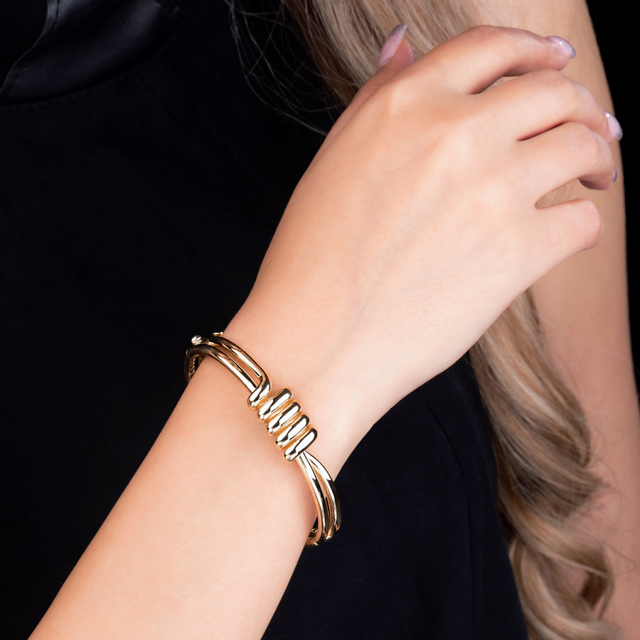 دستبند طلا زنانه هیوا طرح نوازش دوردیف طلایی 